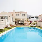 Kantuta Villa *